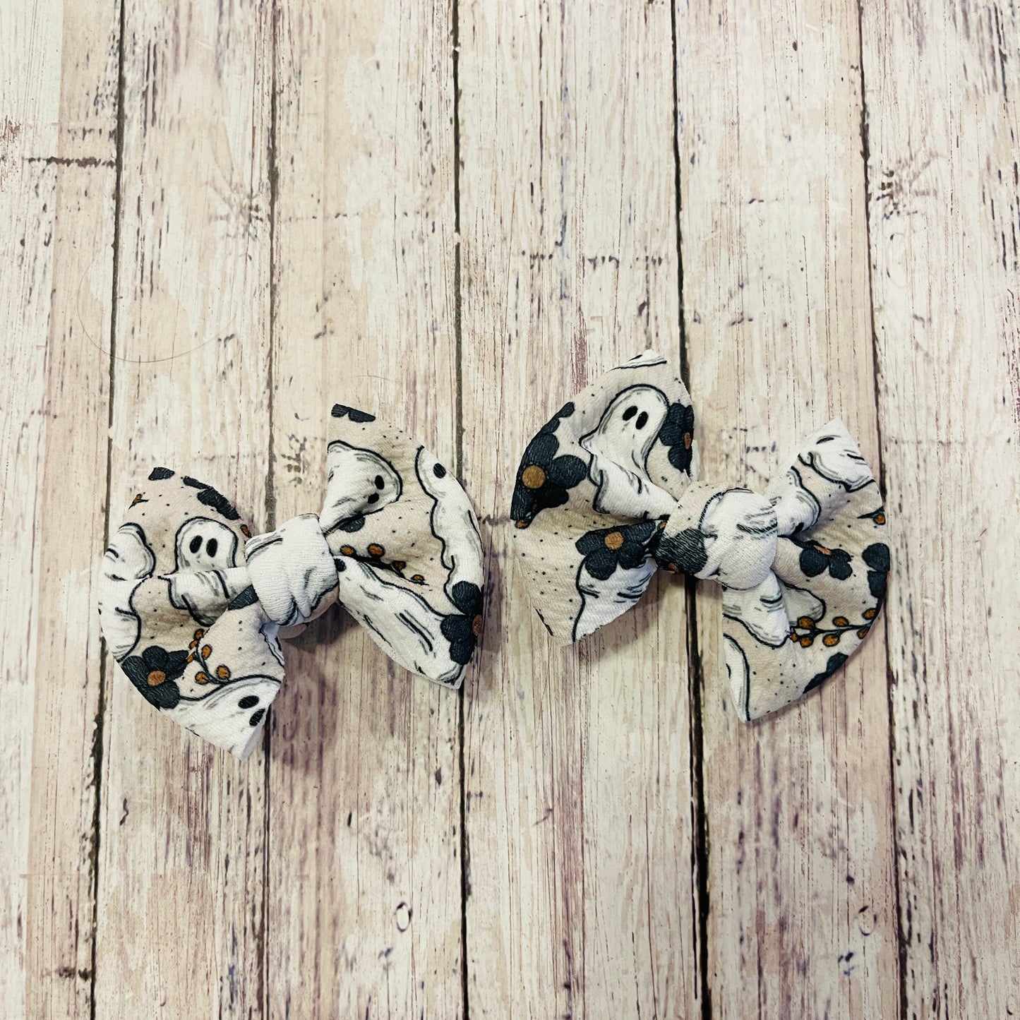 Baby Girl Bows - Cute Floral Ghosts