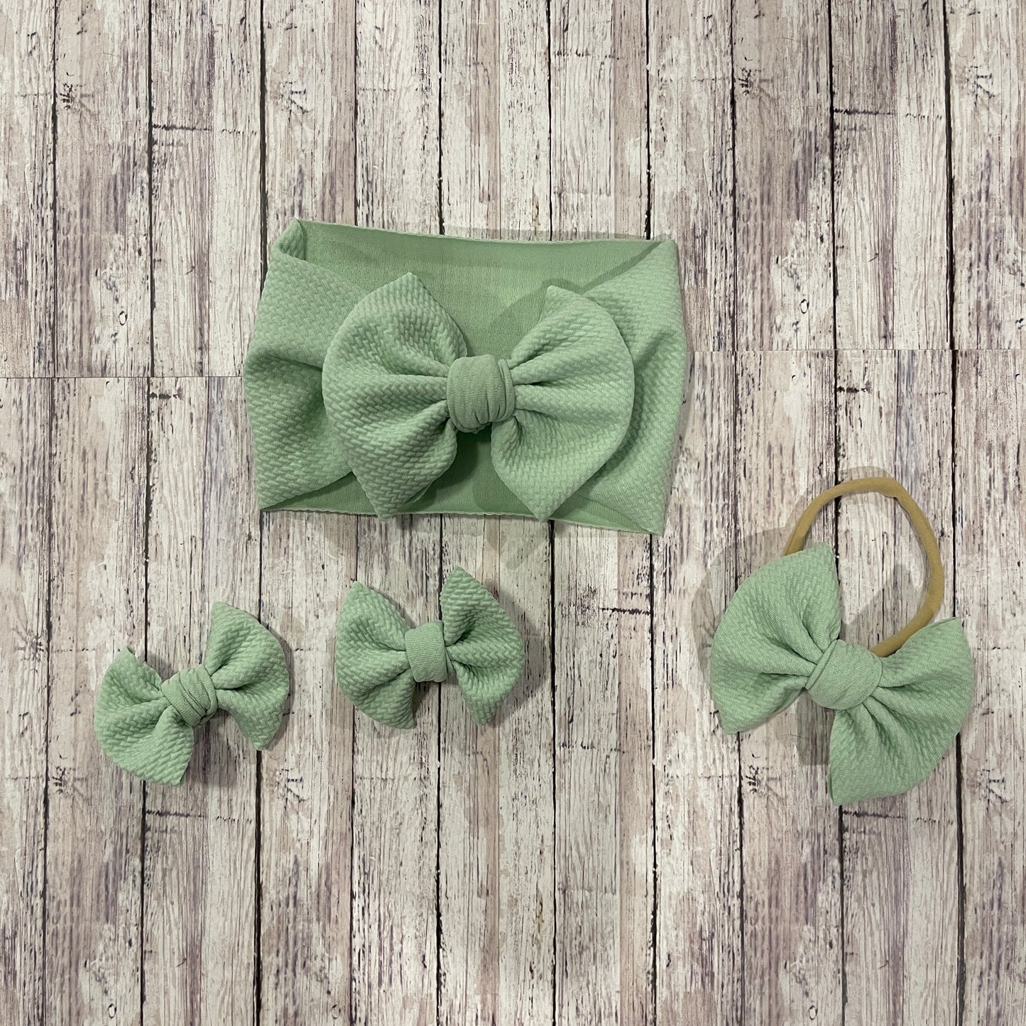 Baby Girl Bows - Mint Green